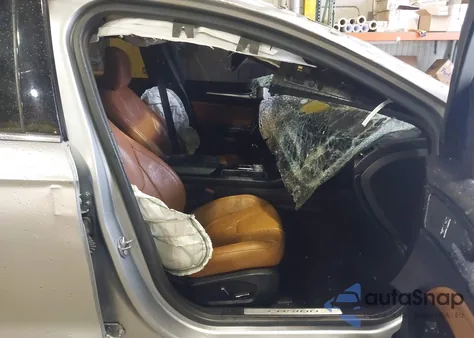 2020 Ford Fusion Titanium из США, поврежденный, VIN 3FA6P0K98LR137134